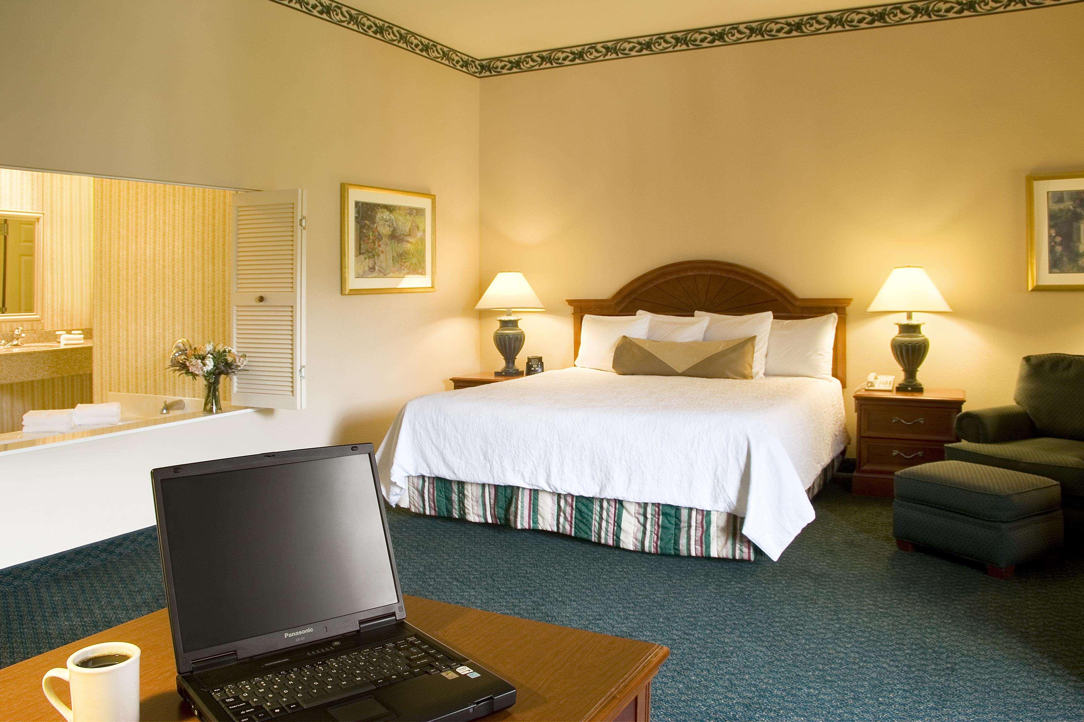 Hilton Garden Inn Saint Charles Zimmer foto